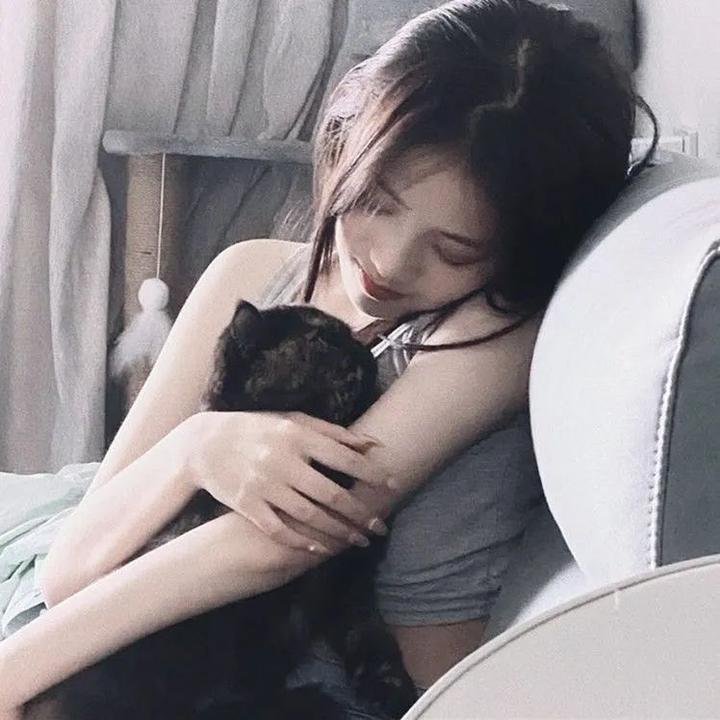 少女上了瘾